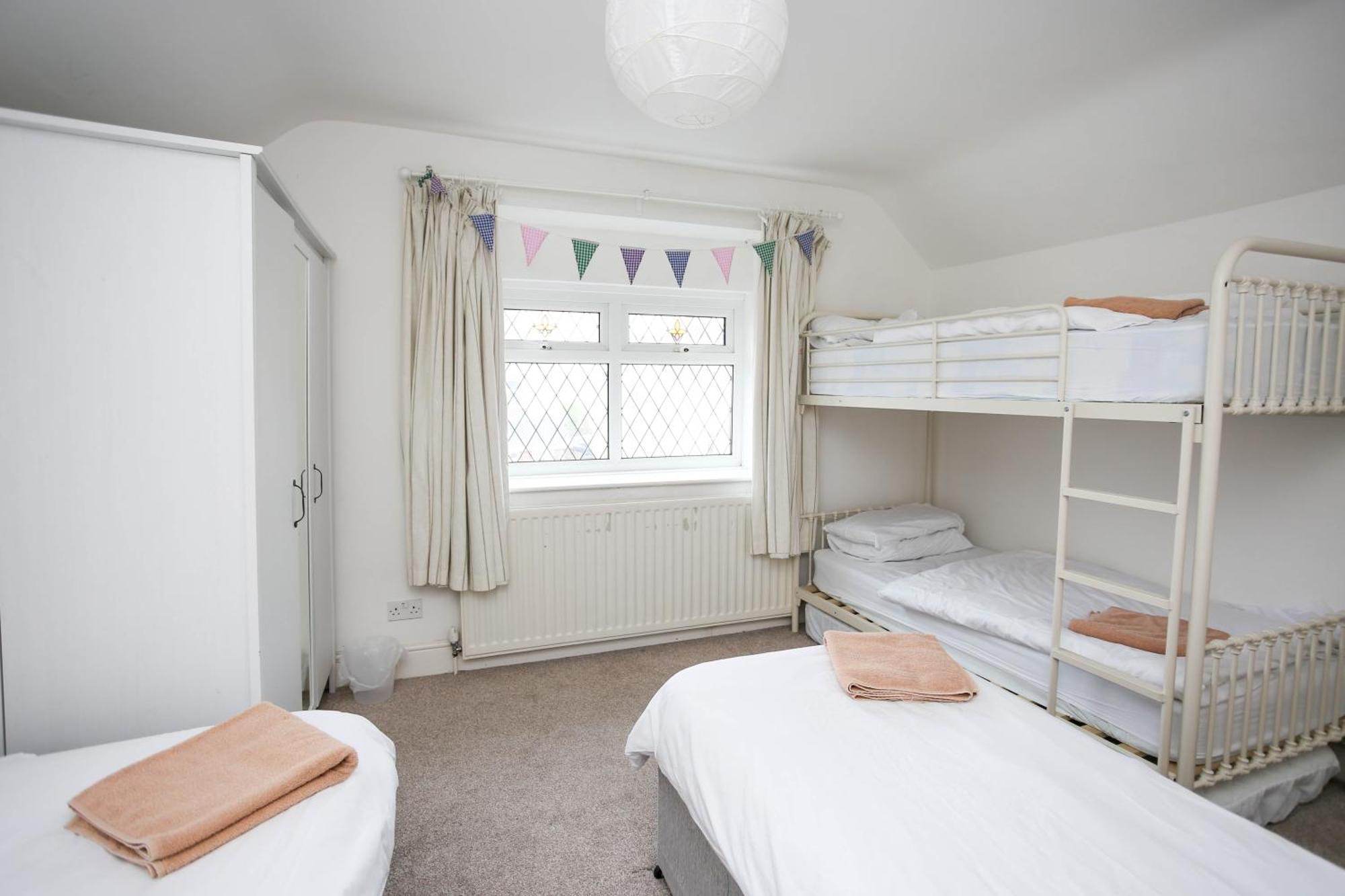 Holiday home Lovely Family Near Benllech